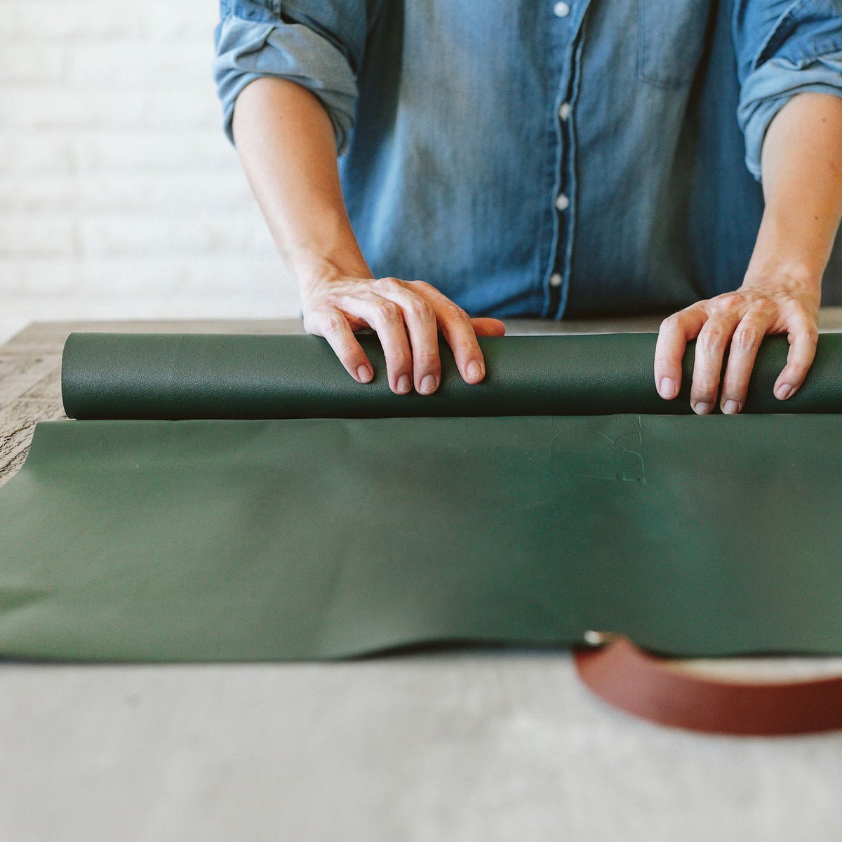 Repotting mat