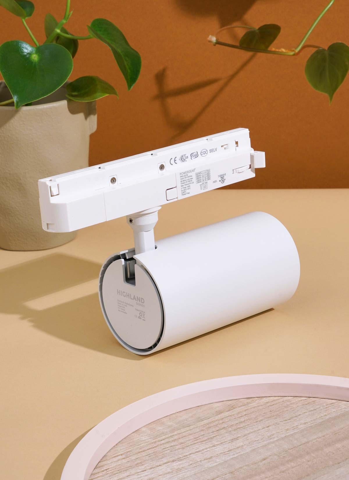 Highland™ LED Track Light System-18